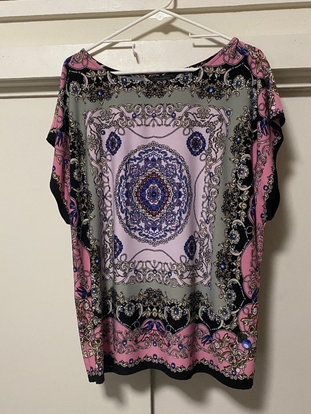 Investments, short sleeve, multi-design & colors tunic, size XL